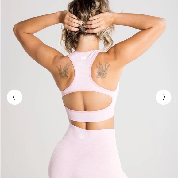 Women’s Best Move Seamless Sports Bra - Picture 3 of 6